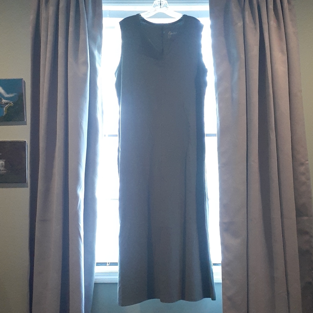 d&CO Green Sleeveless Dress Size MP